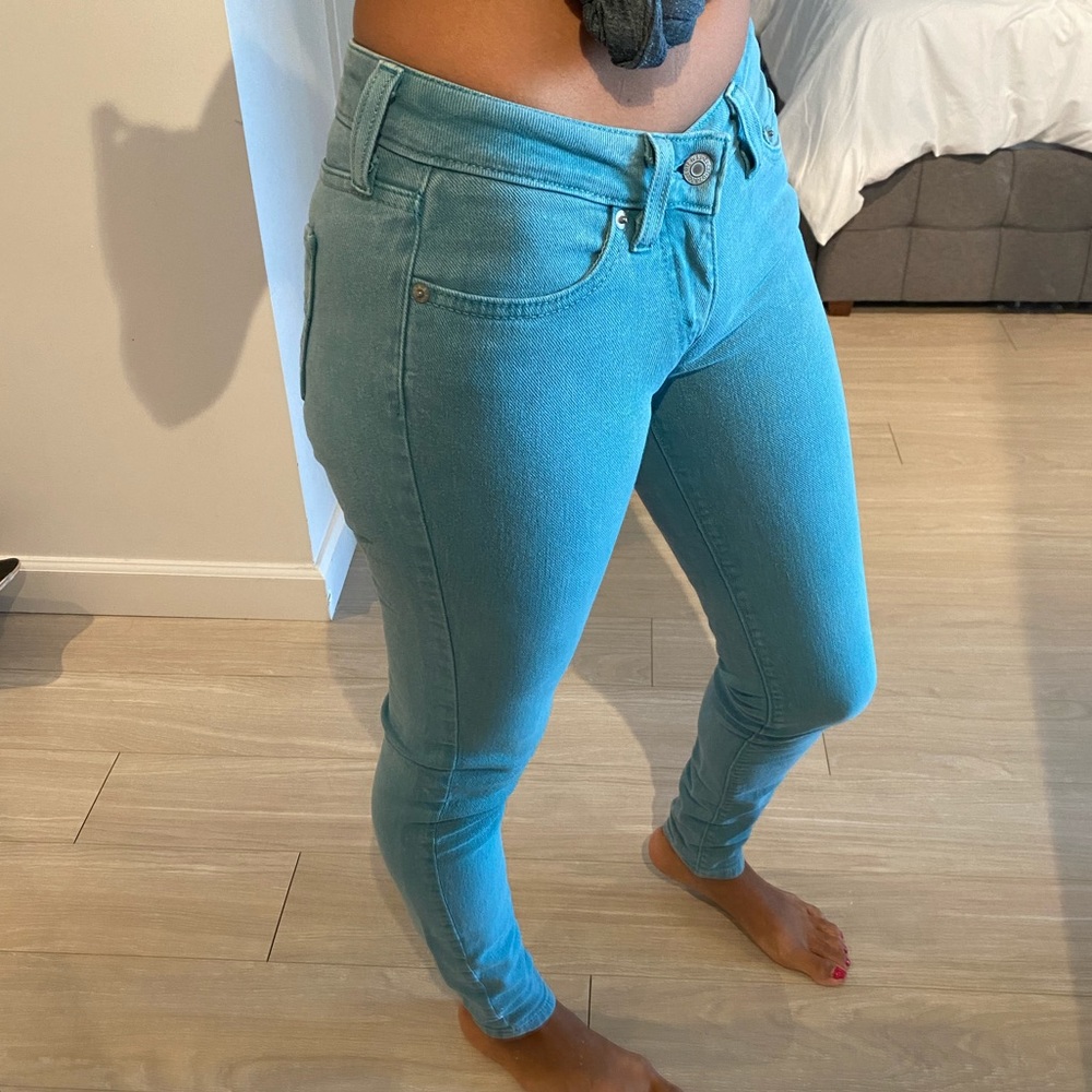 Levi’s jeggings